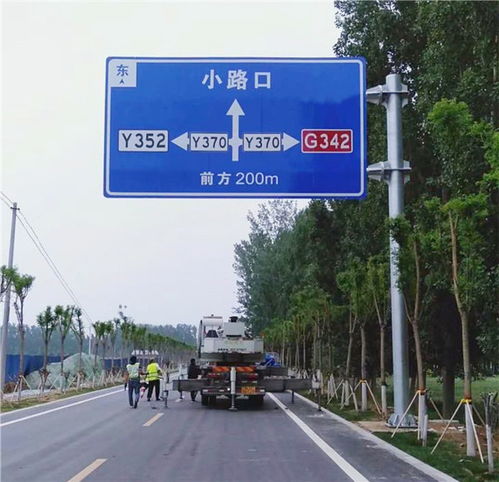 海口市道路指示牌 f型标志杆厂家直销 价格实惠