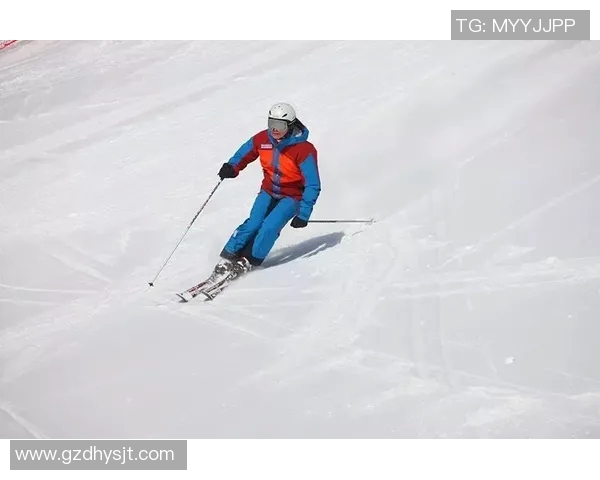 滑雪装备全解析：从初学者到专业选手的必备工具与技巧